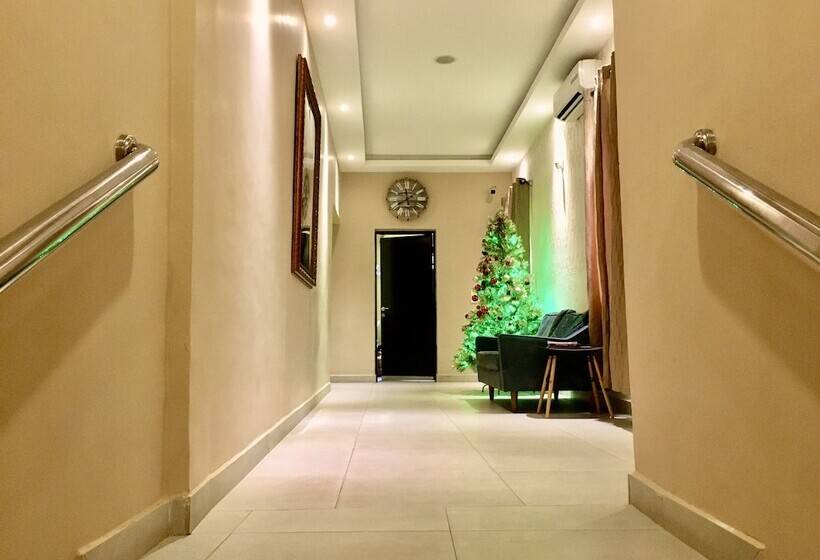 House 56 Hotel And Suites