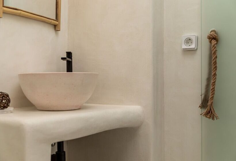 Naxian Lounge Villas