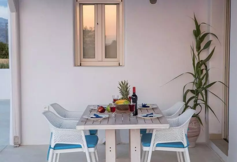 Naxian Lounge Villas