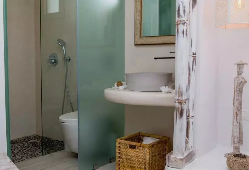 Naxian Lounge Villas