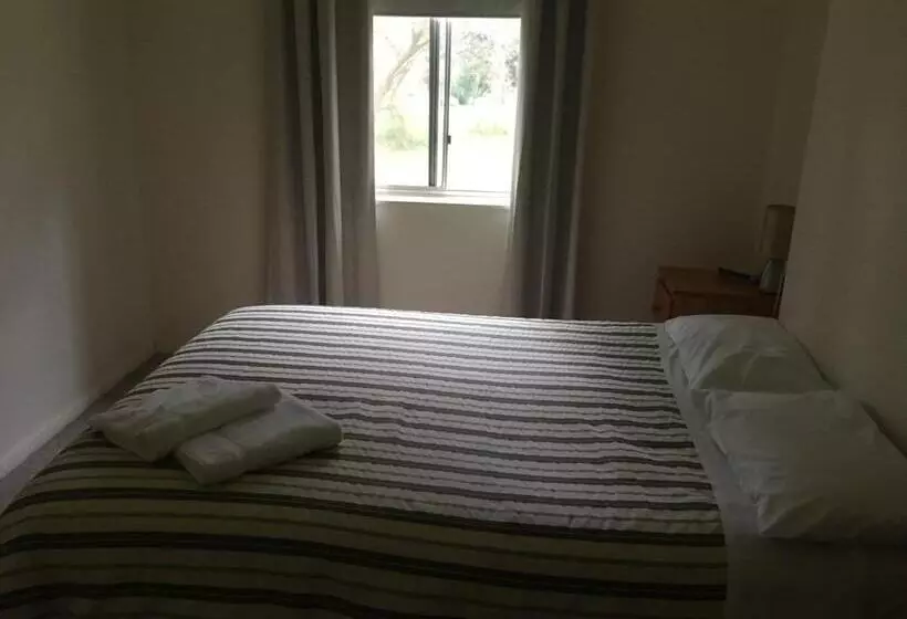 Ovensview On Riverside