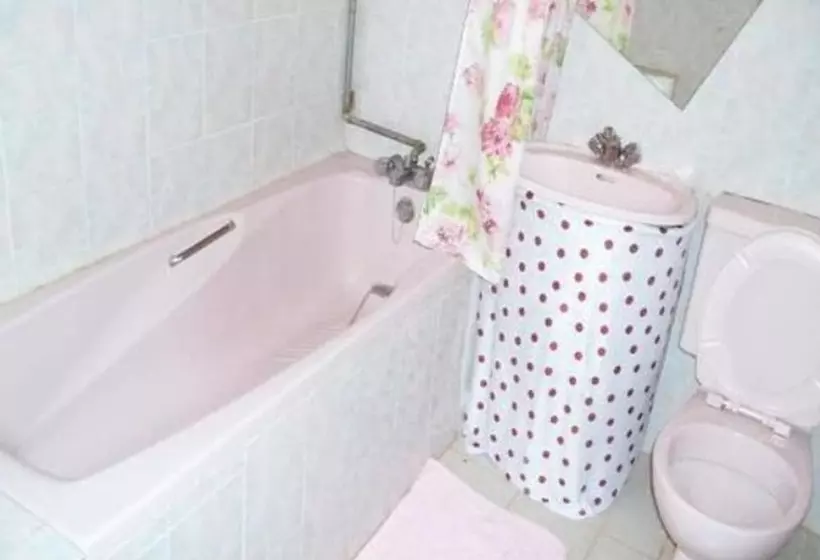 پانسیون Legacy Gardens Nyeri