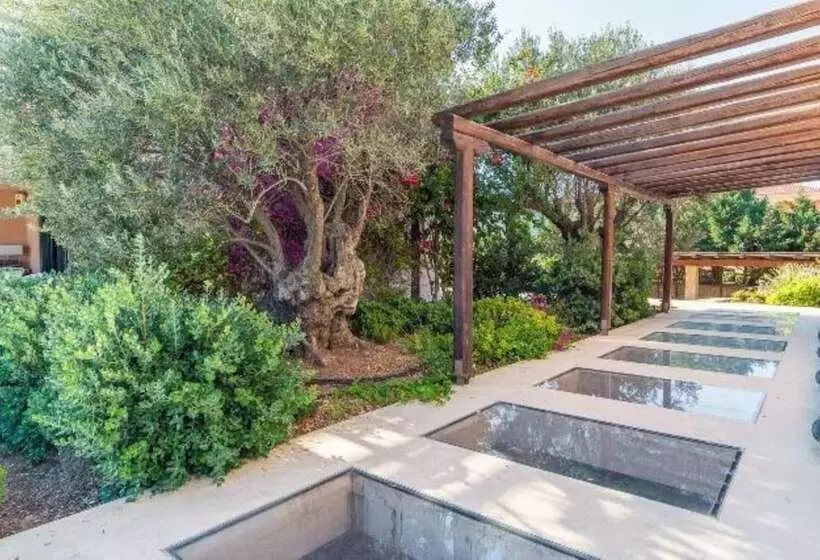 Majatalo Therme Sea Luxury Lodge