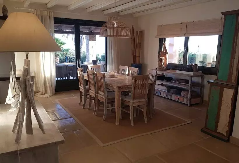 Majatalo Therme Sea Luxury Lodge