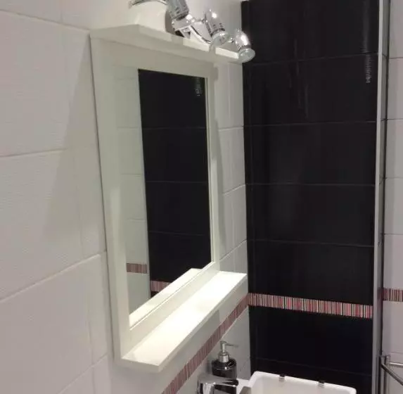 پانسیون Whatshouse Roma