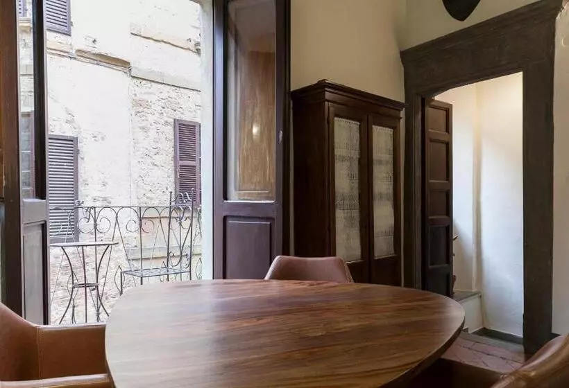 Affittacamere Del Corso