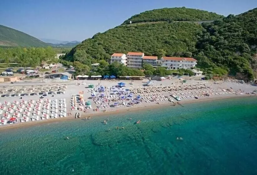 Almare Apartments  Budva
