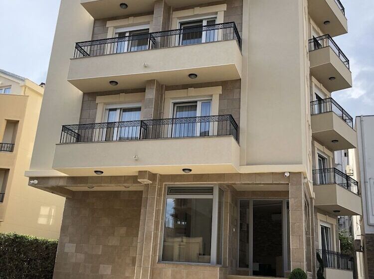 Almare Apartments Budva