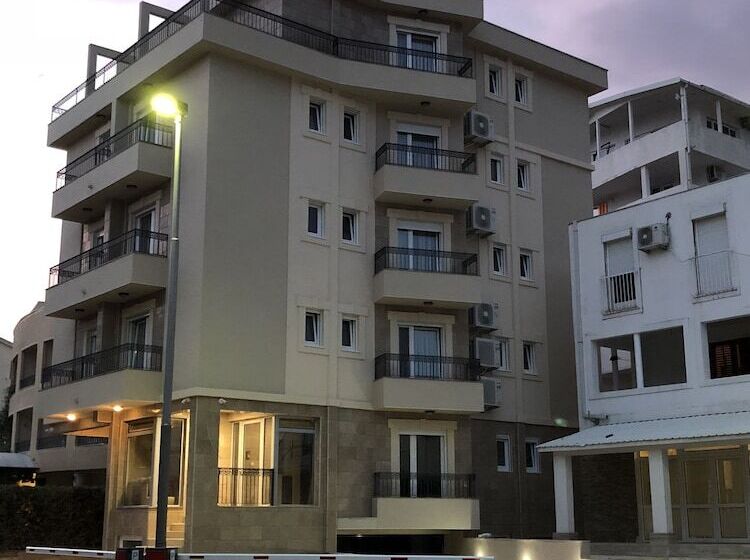 Almare Apartments Budva