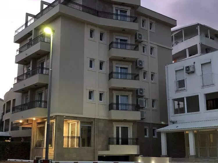Almare Apartments  Budva