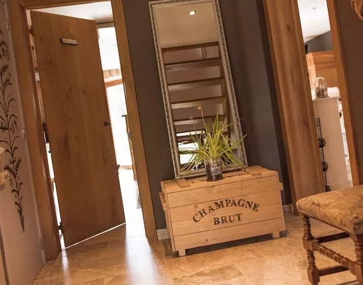 Aamiaismajoitus (B&B) Home Sweet Home Ardennais