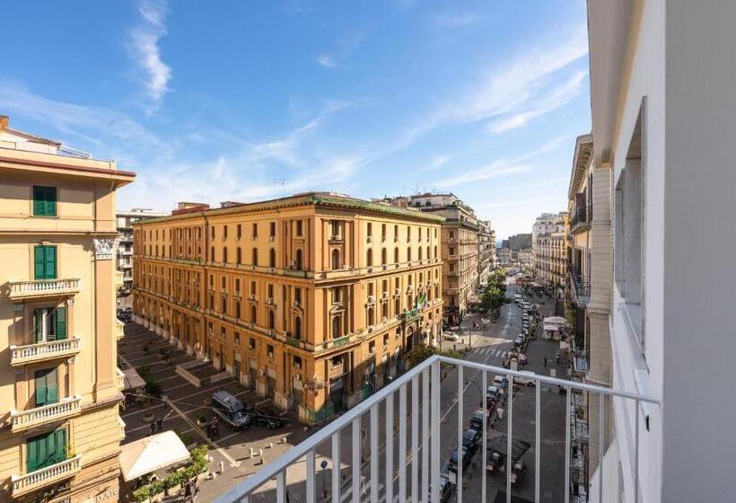 تختخواب و صبحانه Le Mummarelle Napoli