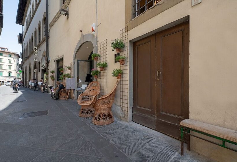 تختخواب و صبحانه Residenza D Epoca La Basilica