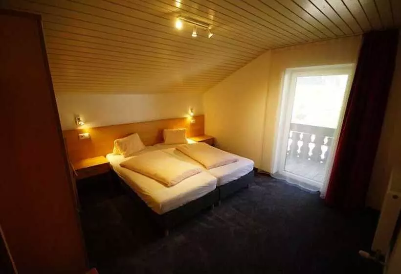 Ferienhaus Mott