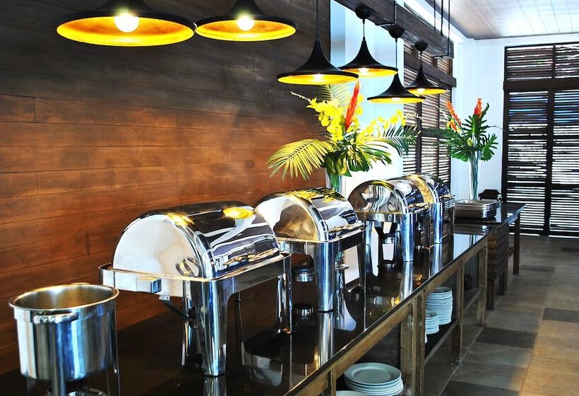 Отель Altamare Dive And Leisure Resort Anilao