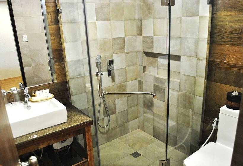 Отель Altamare Dive And Leisure Resort Anilao