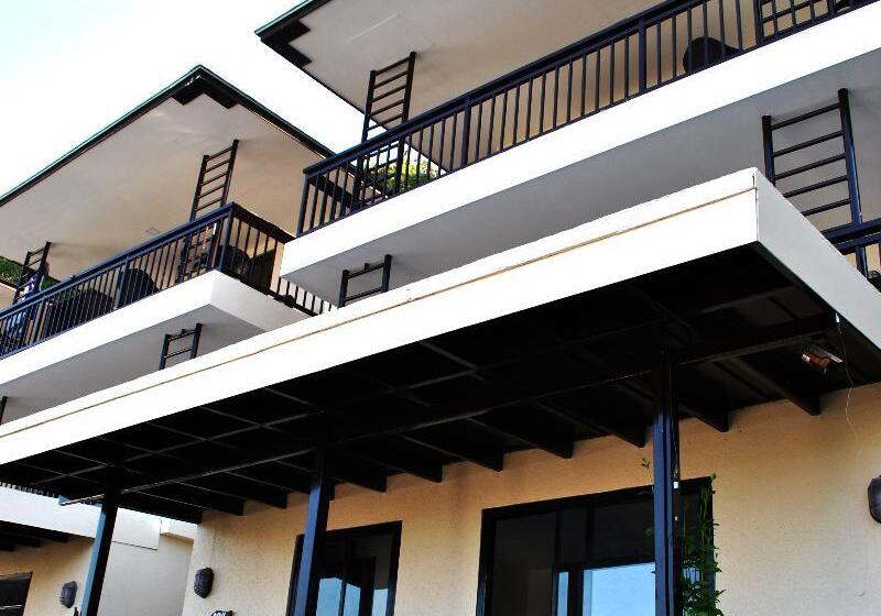 Отель Altamare Dive And Leisure Resort Anilao