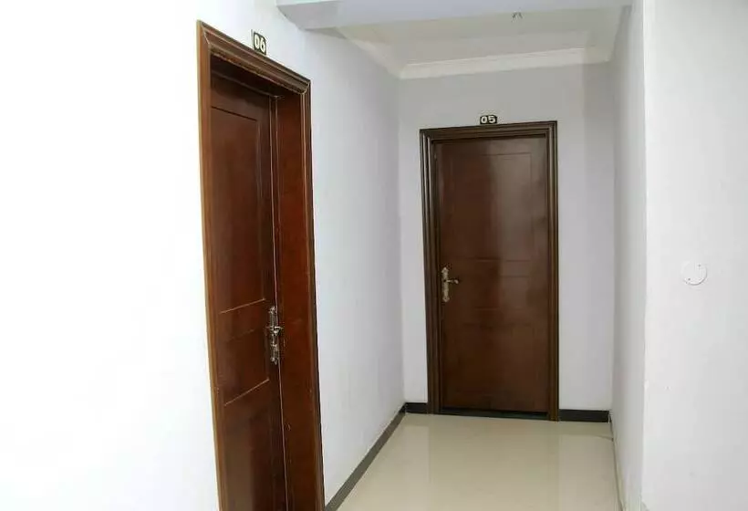هتل Kagnew Pension