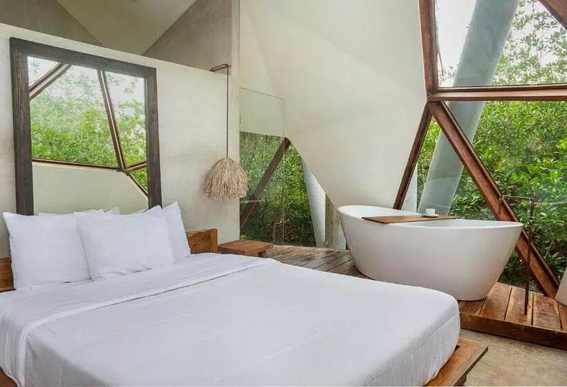 Hôtel Mamasan Treehouses & Cabins