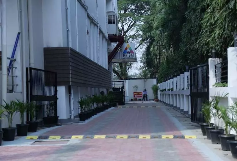 ホテル Prism  A Boutique