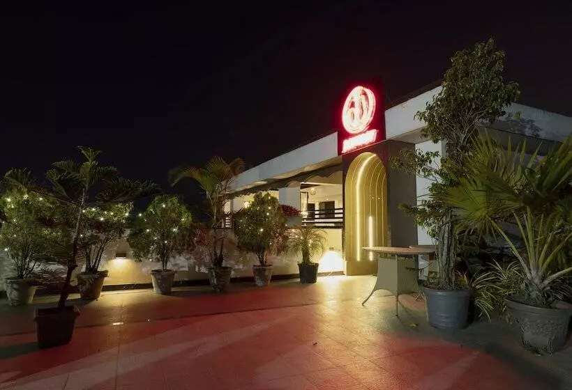 ホテル Prism  A Boutique