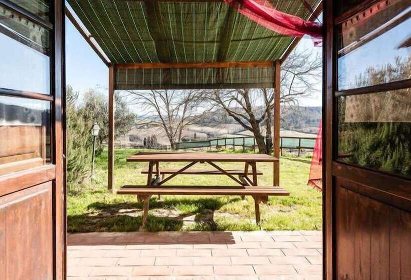 בית מלון כפרי Podere Della Collina