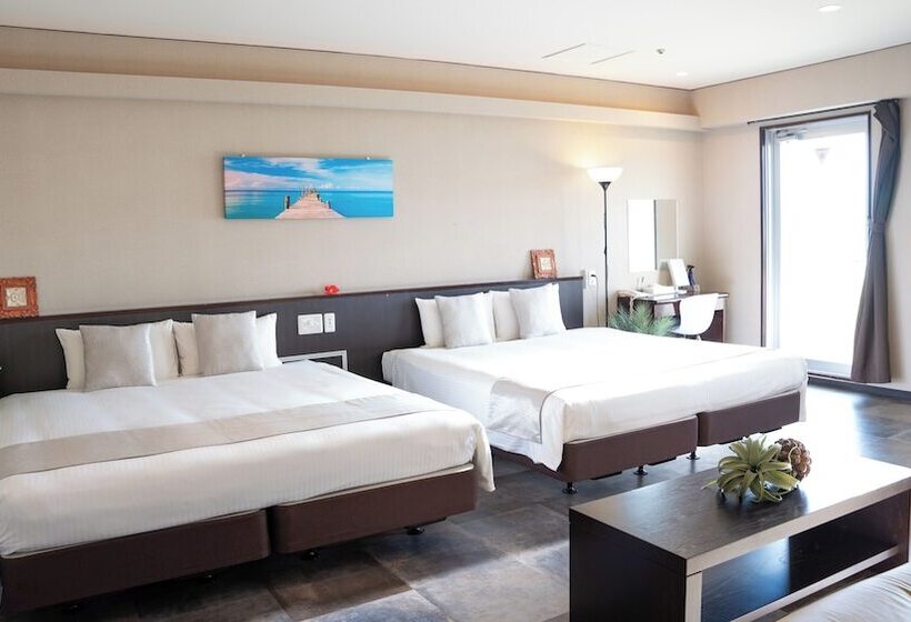 هتل Rycom Crystal