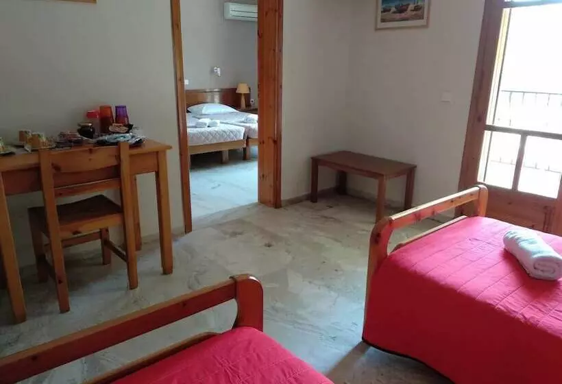 Orelia Pension