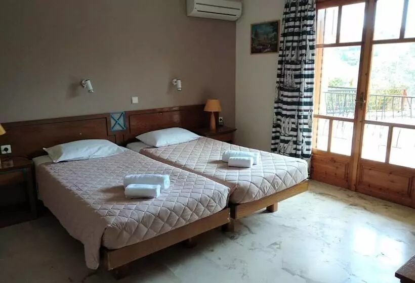 Orelia Pension