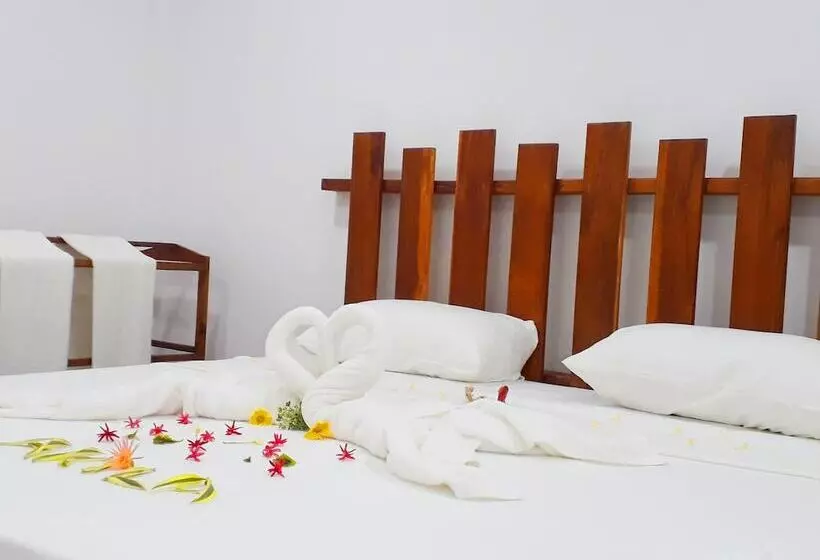 پانسیون Akila Holiday Resort