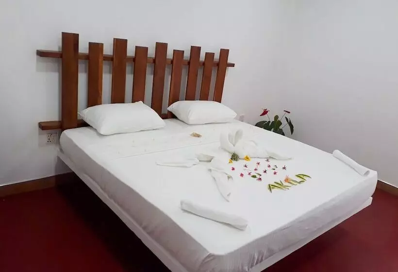 پانسیون Akila Holiday Resort
