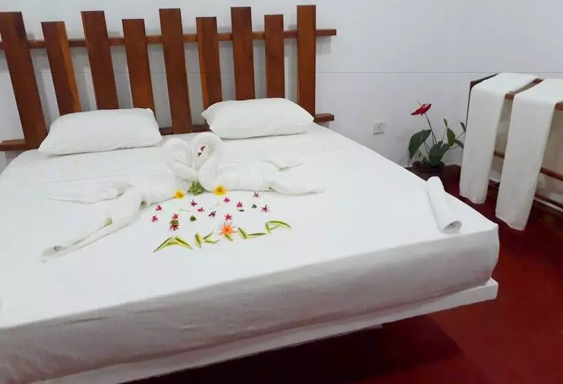 پانسیون Akila Holiday Resort