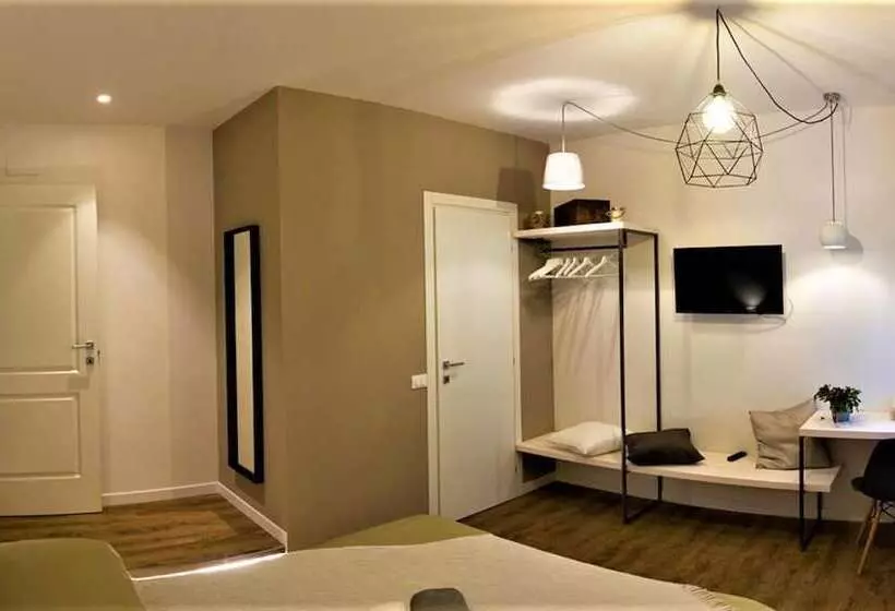 پانسیون St. Peter S Luxury Rooms