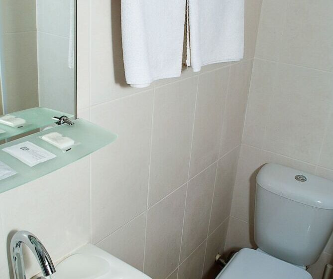 פנסיון Suvorov