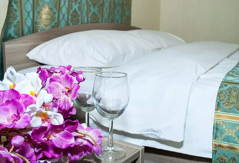 ペンション Suvorov