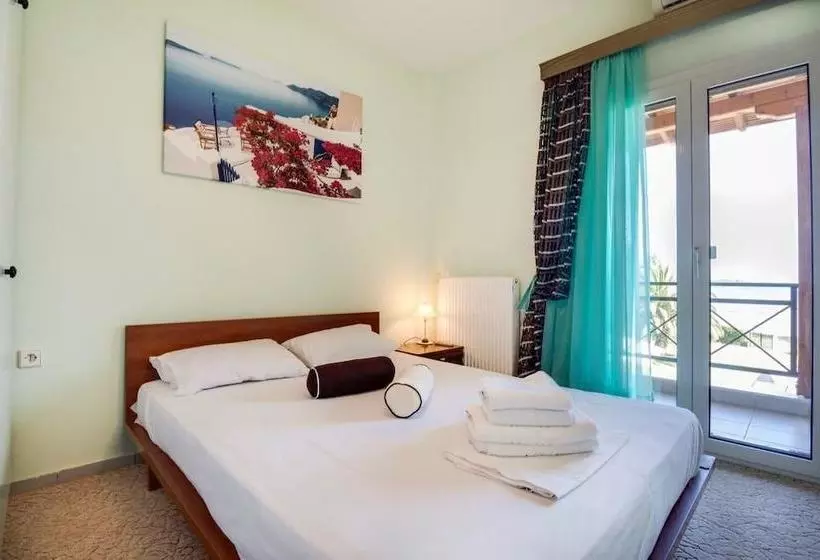 Villa Laguna