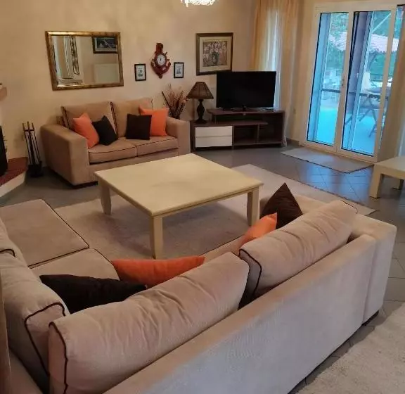 Villa Laguna