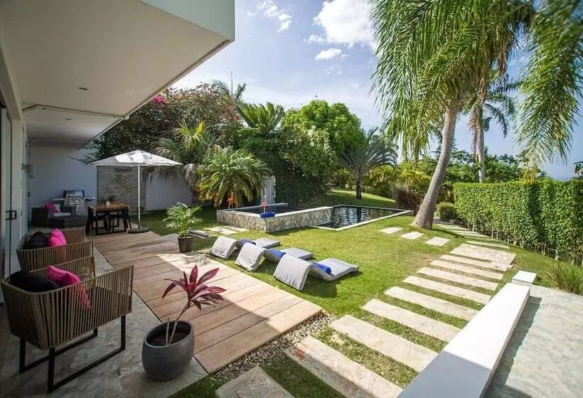 Villas Agua Dulce