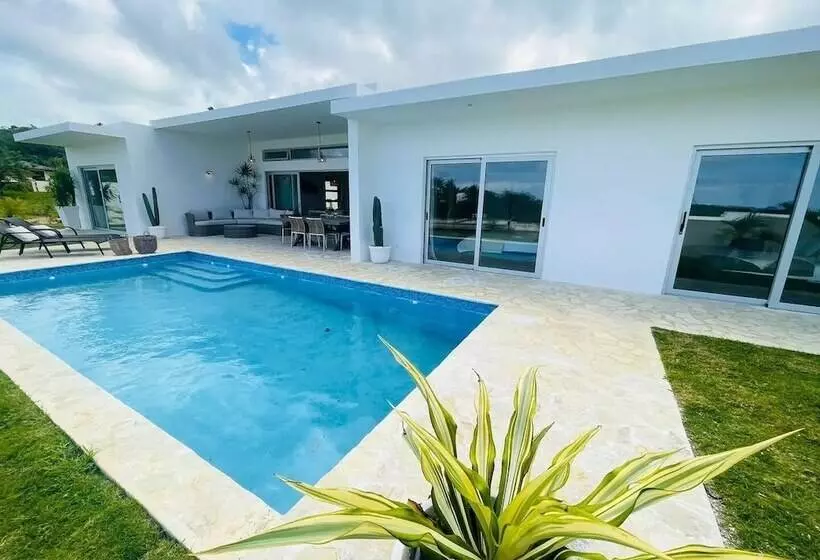 Villas Agua Dulce