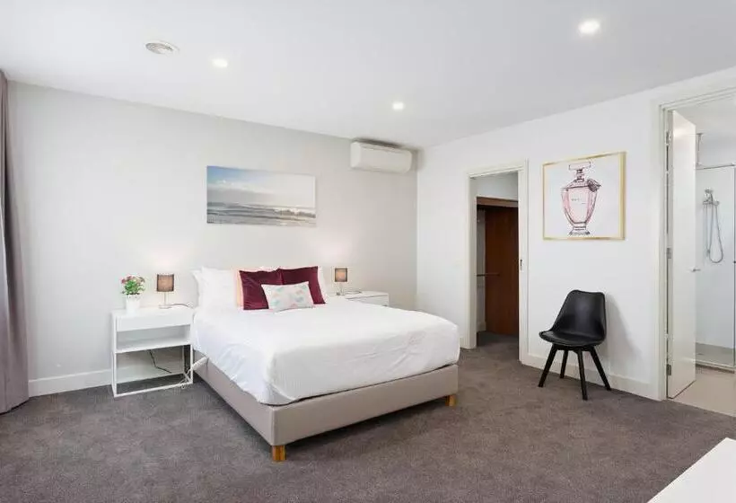 Boutique Stays   Mentone Abode