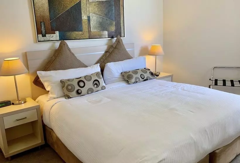 Castle Serviced Apartments