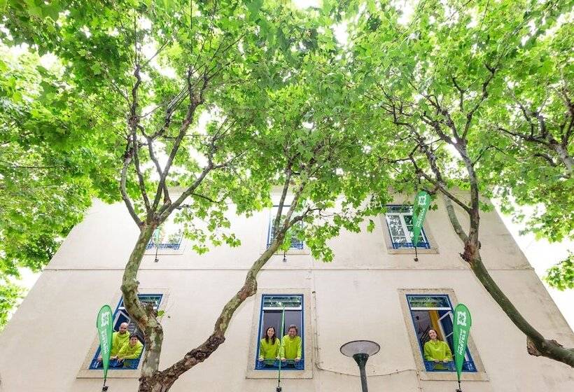 Help Yourself Hostels Parede