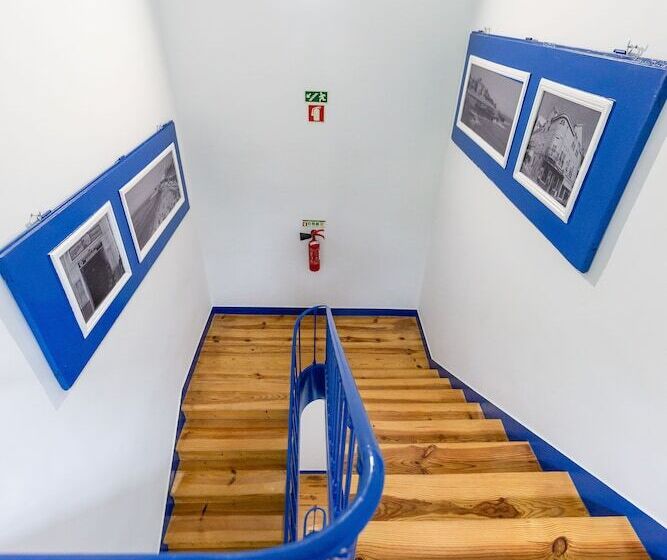 Help Yourself Hostels Parede