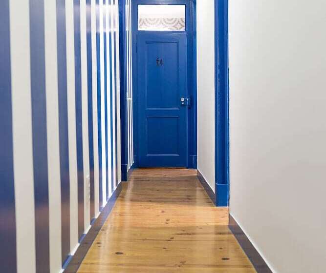 Help Yourself Hostels Parede