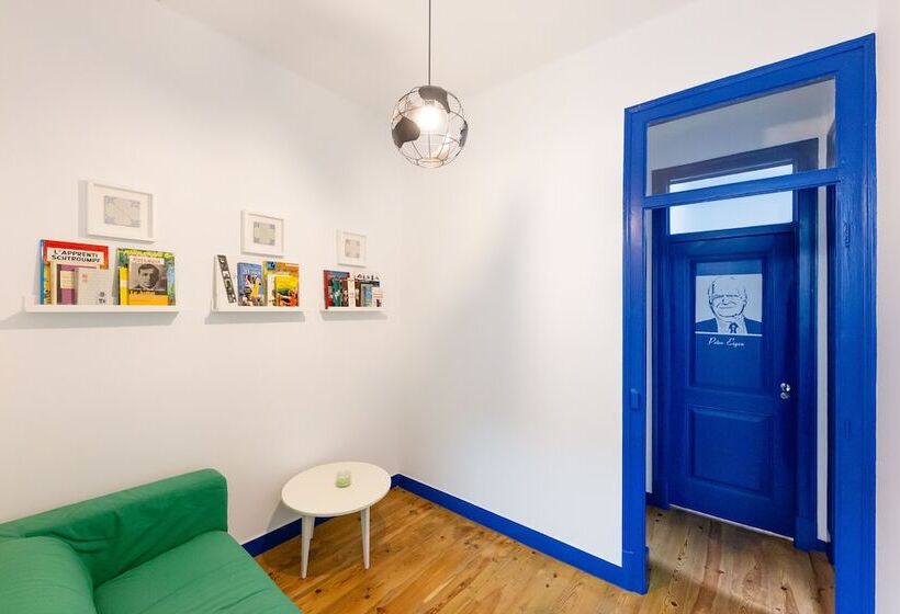 Help Yourself Hostels Parede