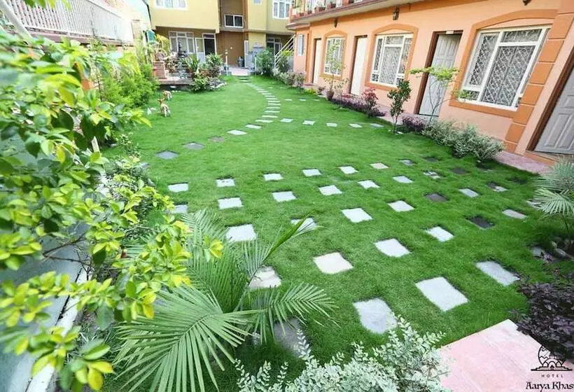 هتل Aarya Chaitya Inn