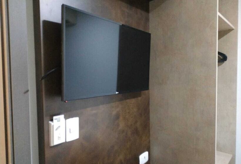 בית מלון כפרי Fatti