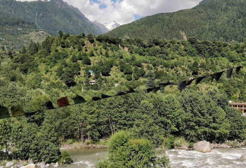 בית מלון כפרי Green Tara Manali
