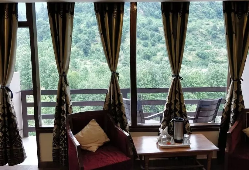 ホテル Green Tara Manali