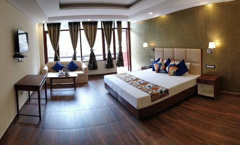 בית מלון כפרי Green Tara Manali